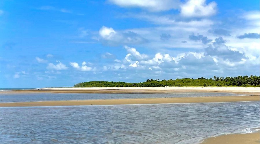 Praia de Mamucabinhas- Sossego, Trilhas e Paisagens Preservadas em Pernambuco